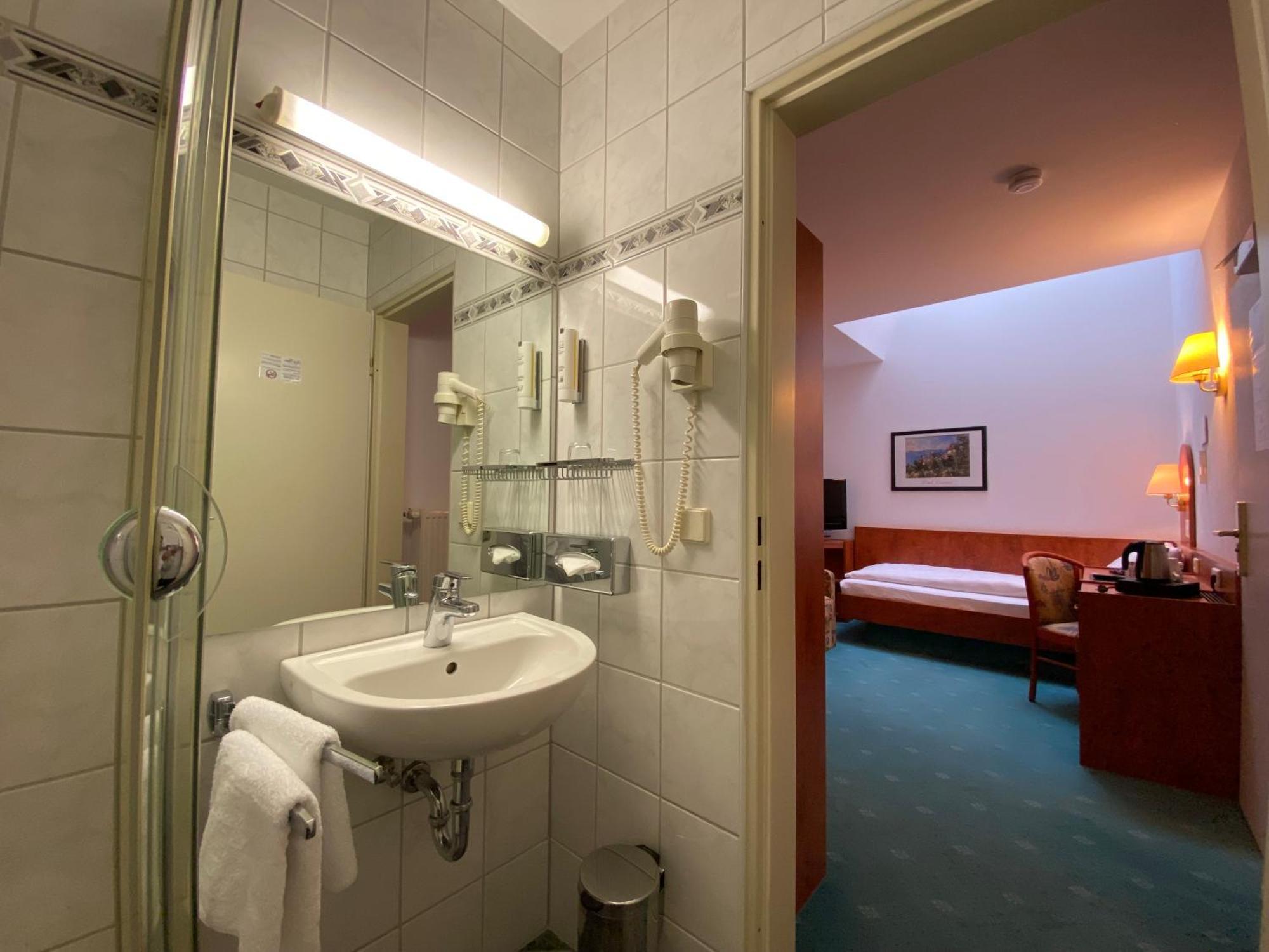 Hotel Hansa Offenbach am Main Ngoại thất bức ảnh